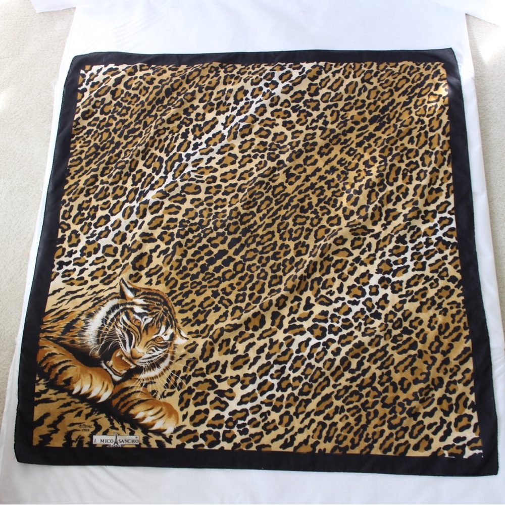J Mico Sancho Paris Cheetah Print Tiger Scarf